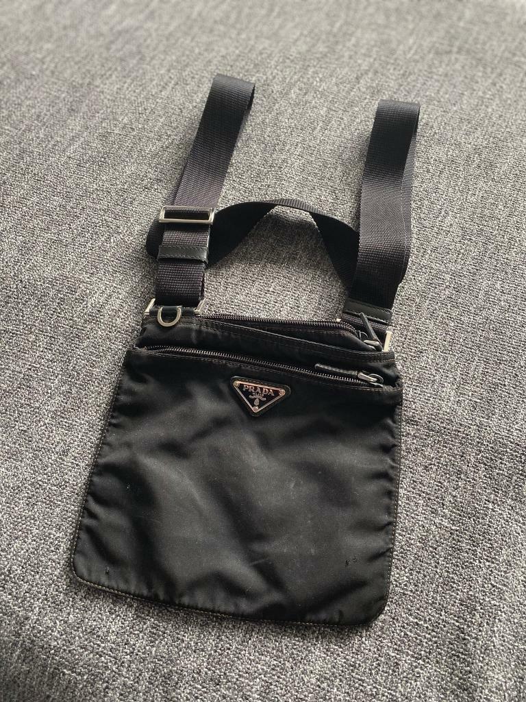 gumtree prada bag
